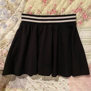 black skater skirt with sporty striped waistband, size junior's S 🖤